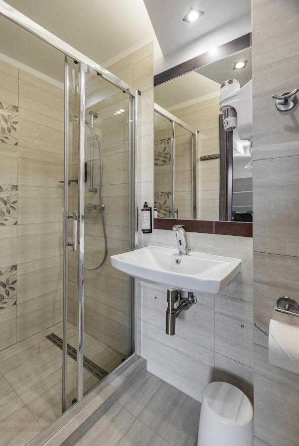 Apartamenty Czarny Kormoran Hel Buitenkant foto