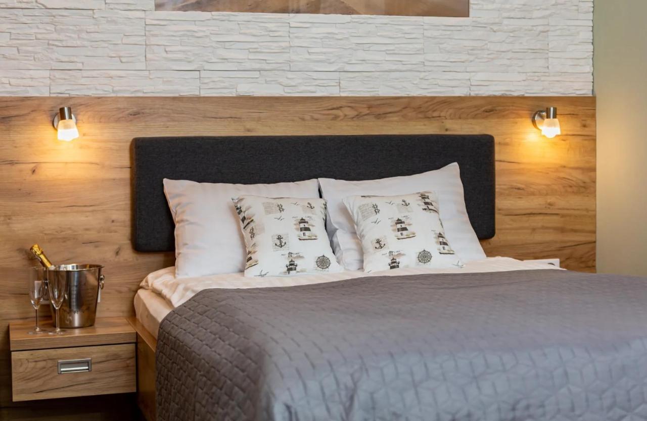 Apartamenty Czarny Kormoran Hel Buitenkant foto