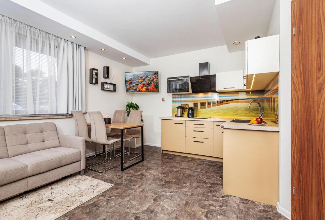 Apartamenty Czarny Kormoran Hel Buitenkant foto