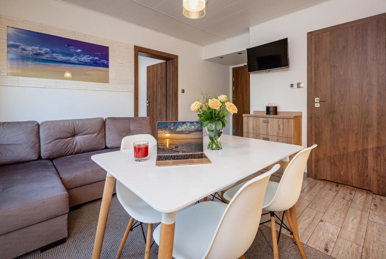 Apartamenty Czarny Kormoran Hel Buitenkant foto