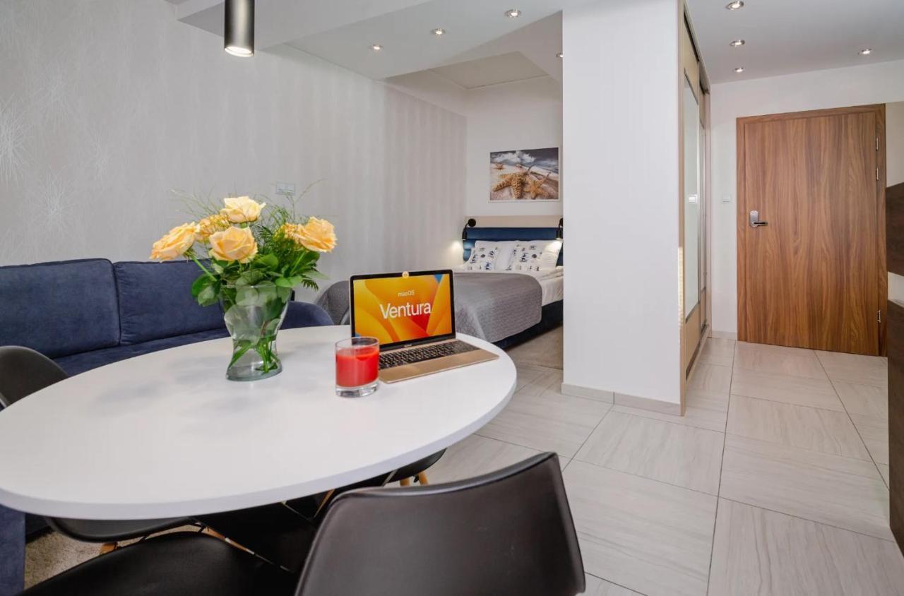 Apartamenty Czarny Kormoran Hel Buitenkant foto